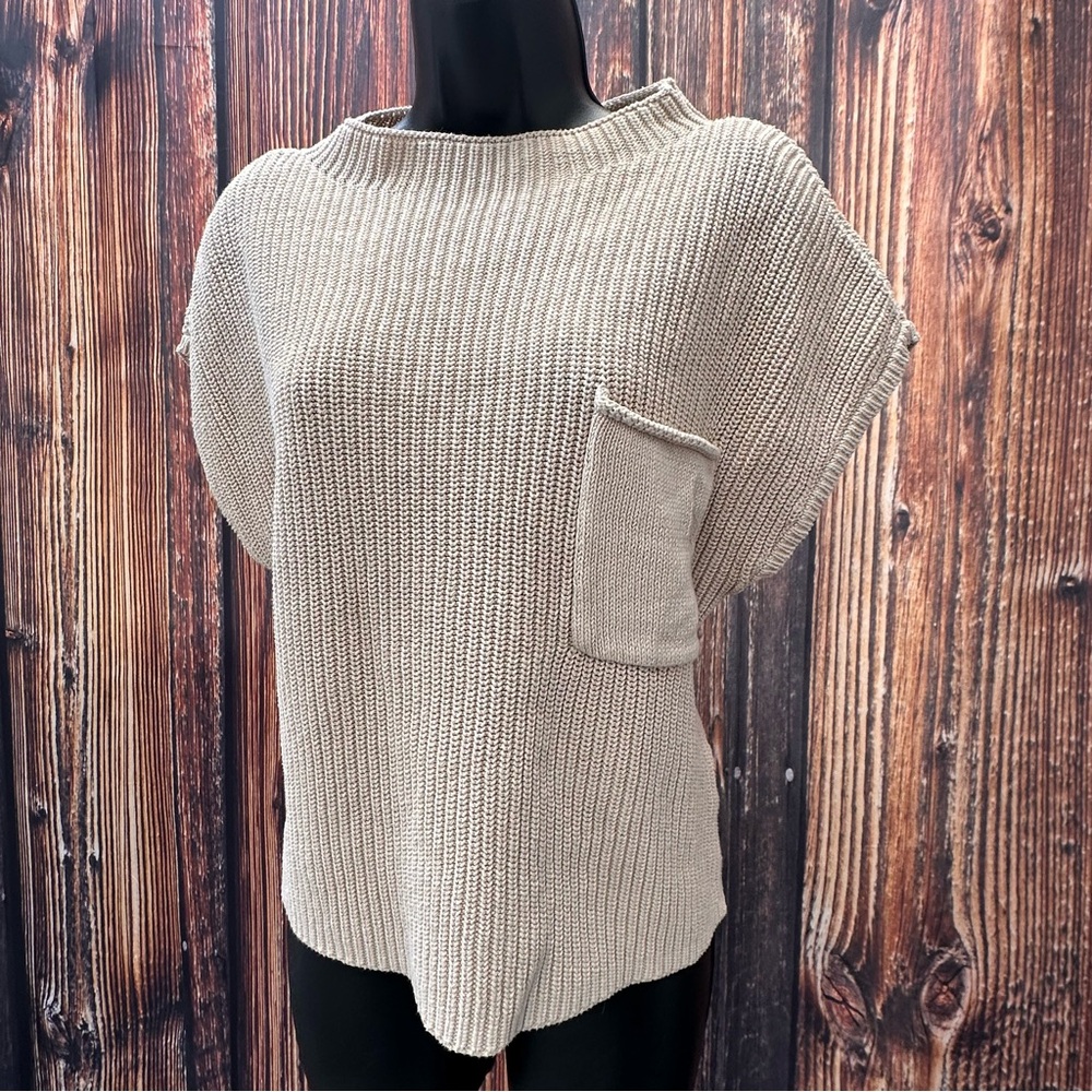 🎁5 FOR $50 SALE🎁 Boxy Casual Fit Minimalist Preppy Sleeveless Taupe Sweater